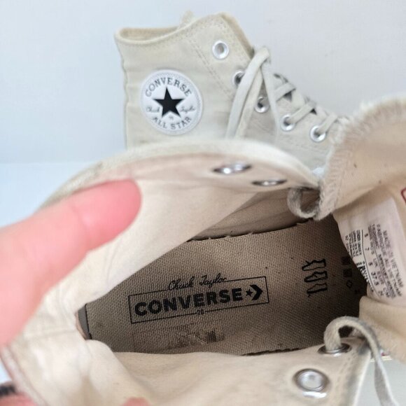 Converse | Chuck 70 white canvas monochrome grunge hi-top sneakers WMS 7 - Picture 4 of 9